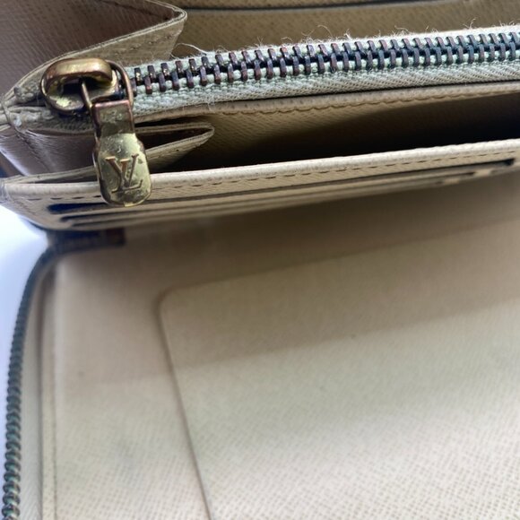 Louis Vuitton Azur Damier Long Zip Wallet - Picture 9 of 13